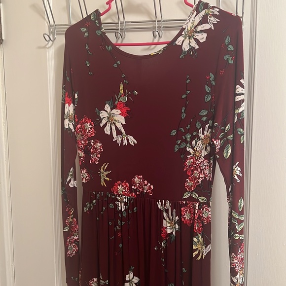 Women’s Long Sleeve Maxi Dress WITH POCKETS! - Picture 4 of 5